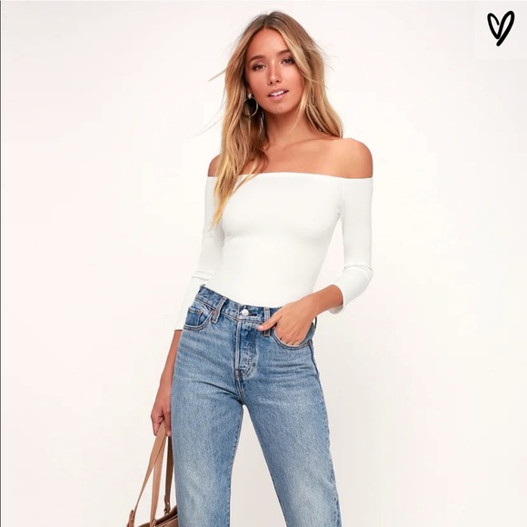 Lulus white off the shoulder bodysuit - Picture 3 of 11